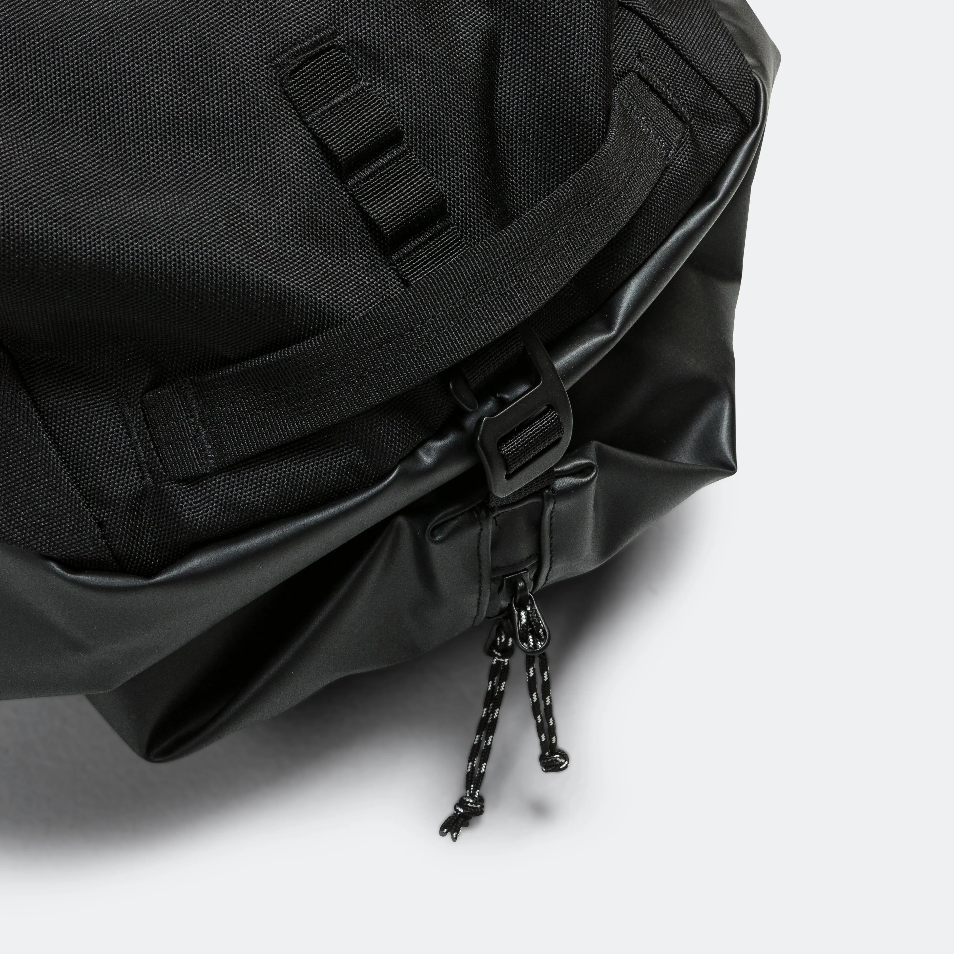 25L Day Pack - Black