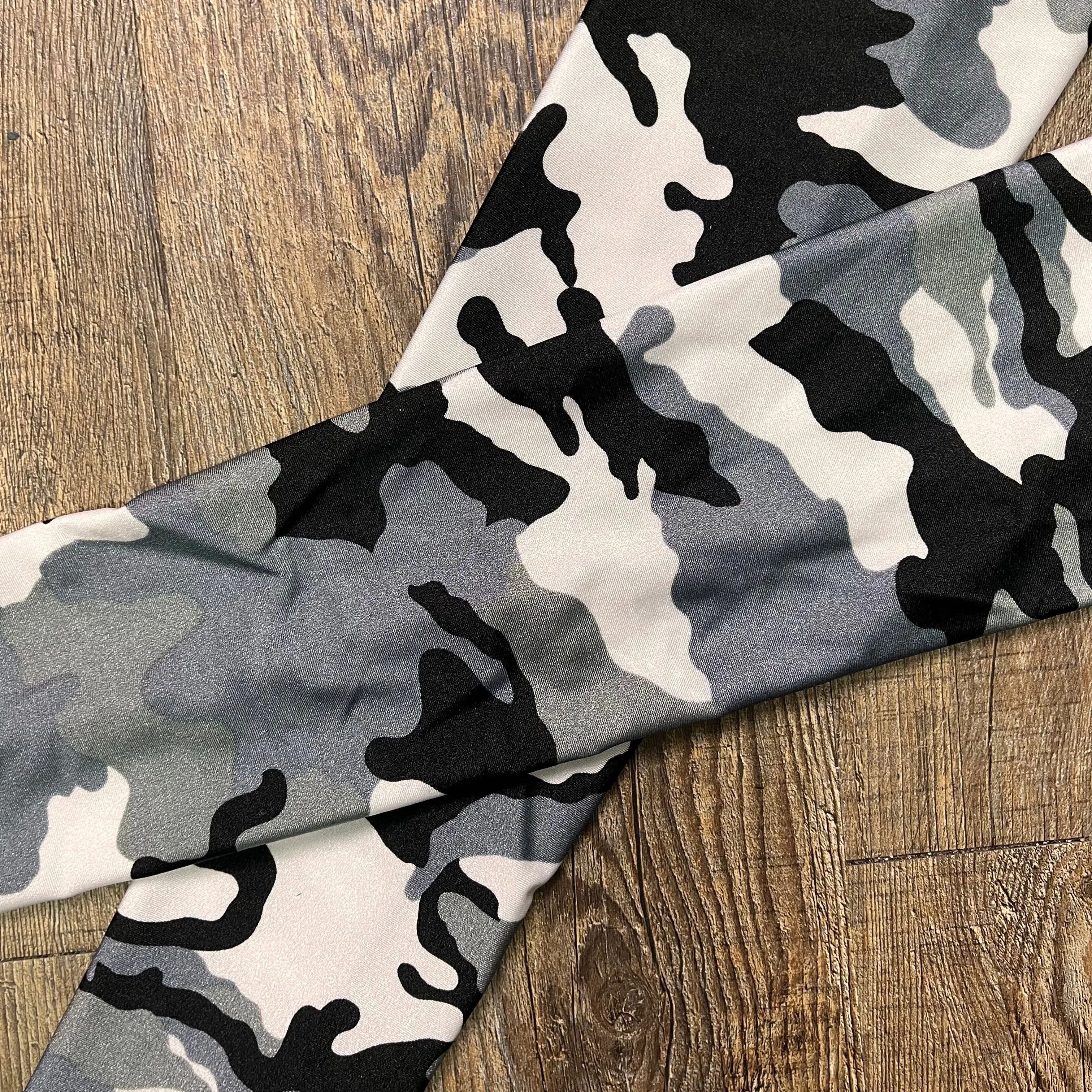 Compression Arm Sleeves in Black/Gray Camo Print Spandex