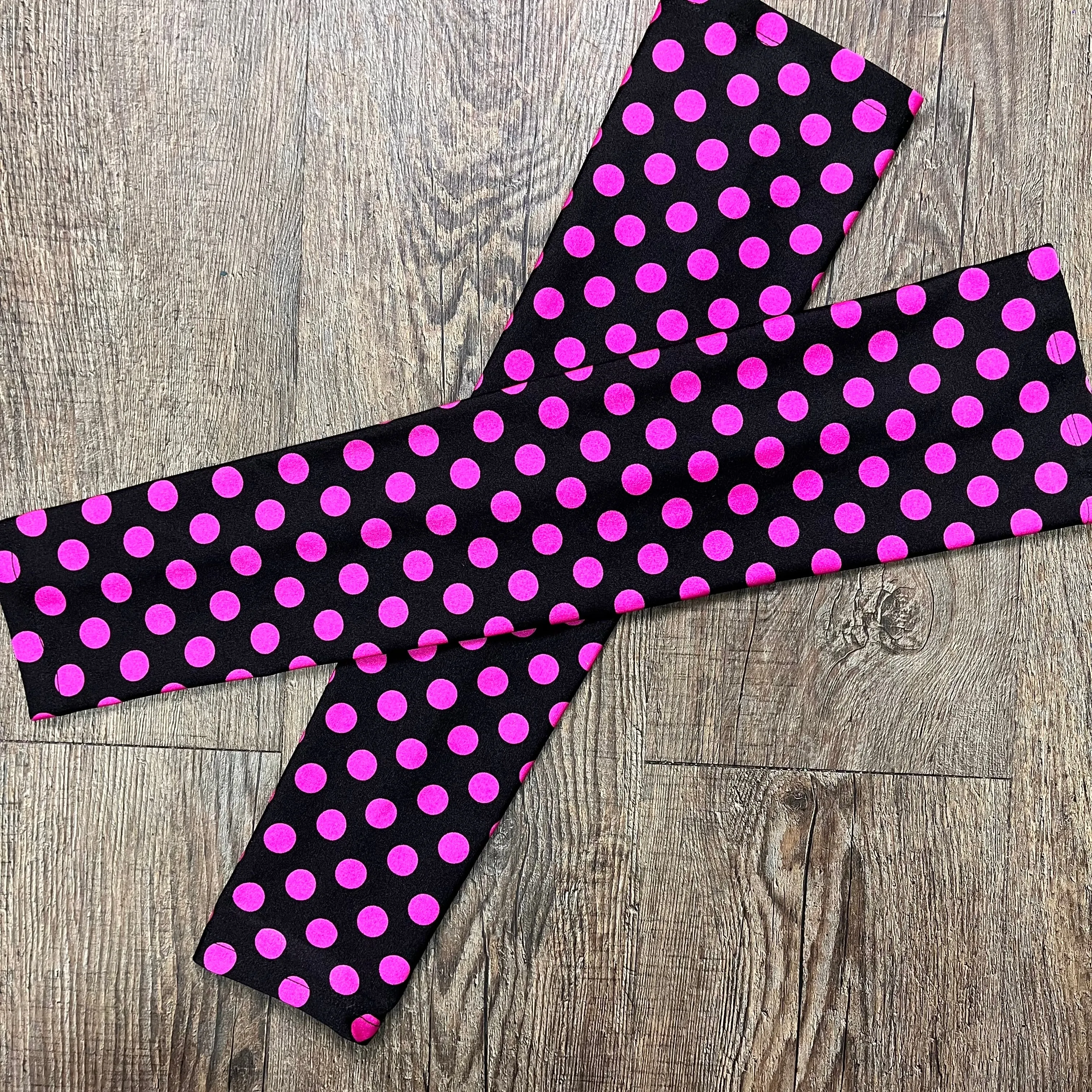 Compression Arm Sleeves in Black/Pink Polka Dot Print Spandex