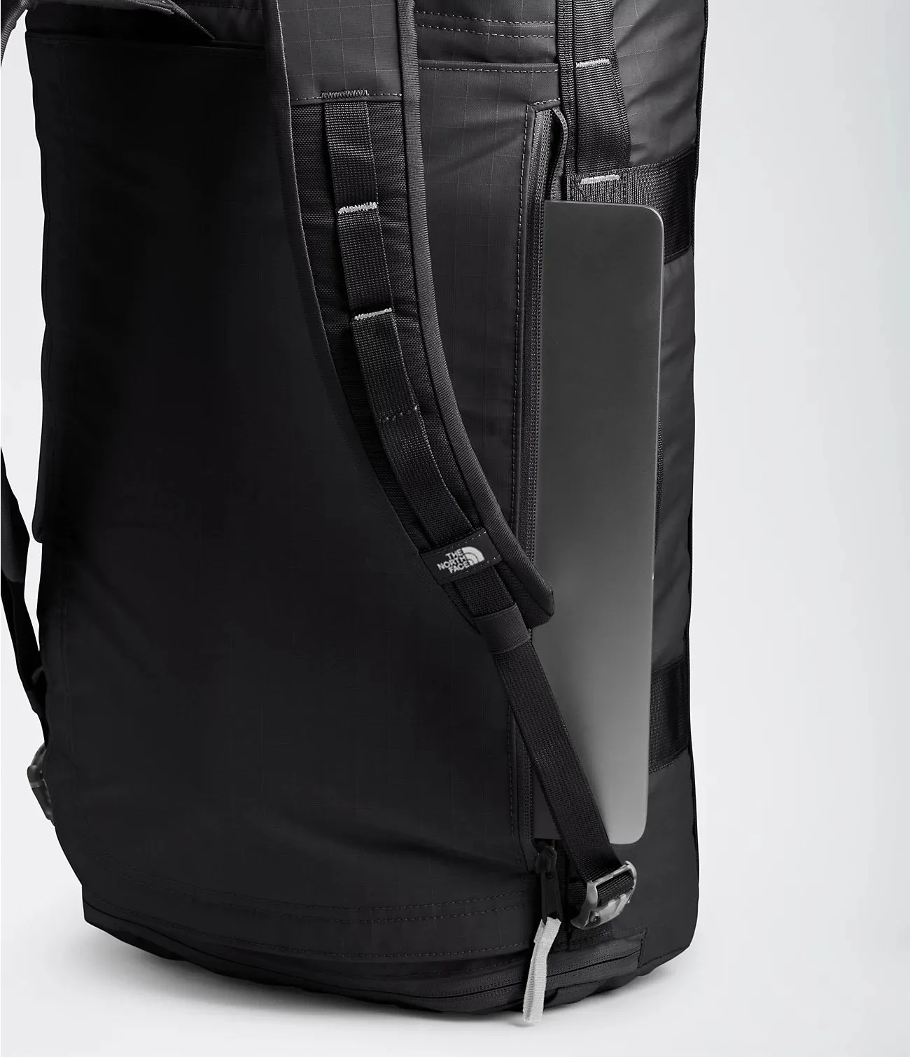 The North Face Base Camp Voyager Duffle - 32L 2023