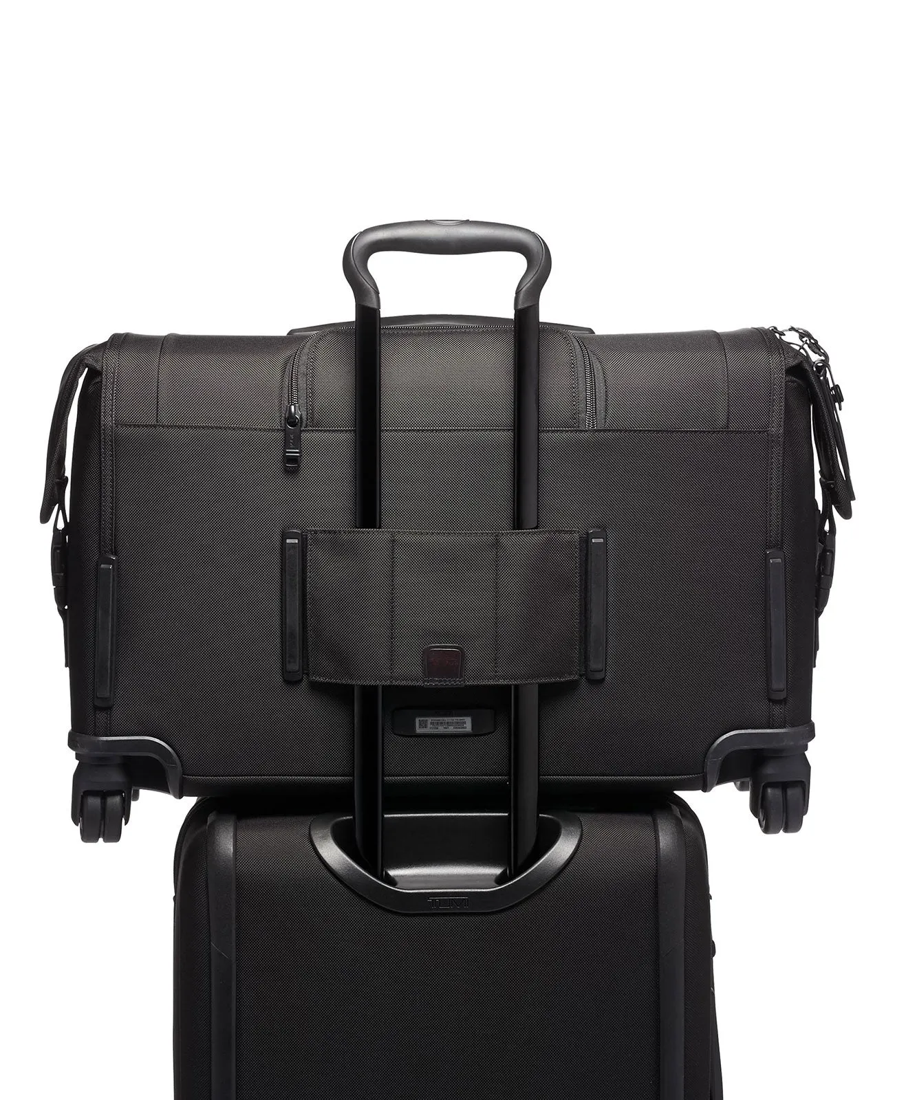 Tumi Garment 4 Wheeled Carry On, Black